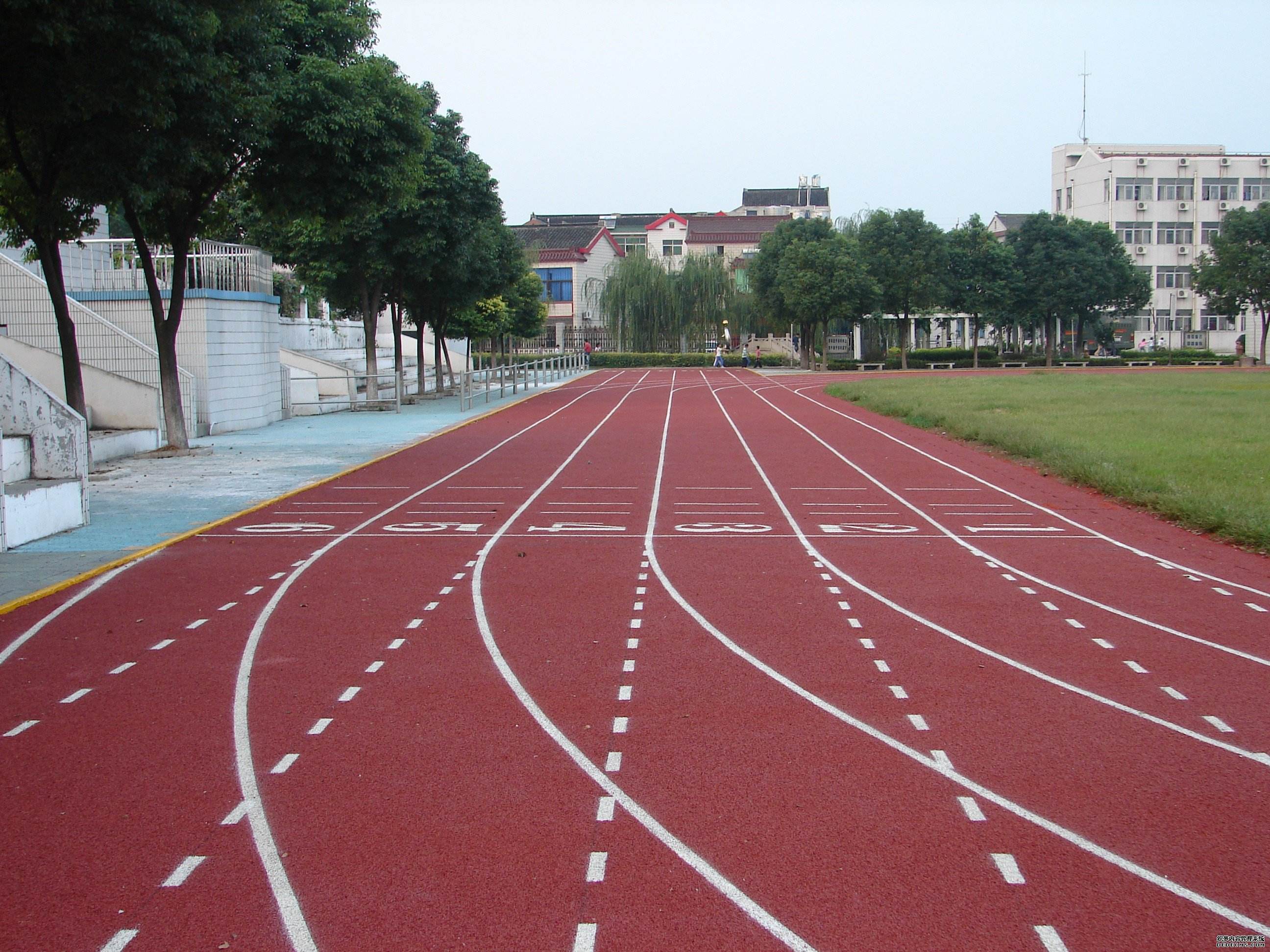 广州透气型塑胶跑道