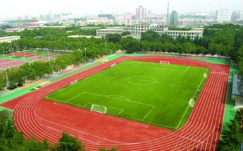 横沥复合型塑胶跑道